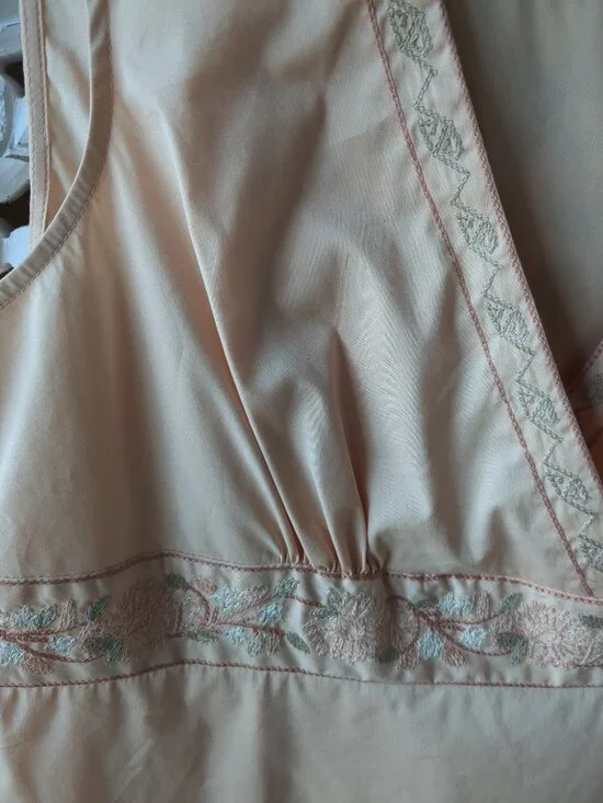 Access by Liz Claiborne Sleeveless Top - Picture 11 of 11